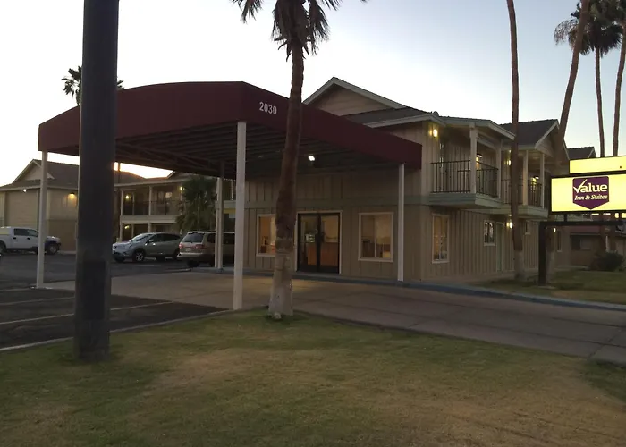 Value Inn & Suites